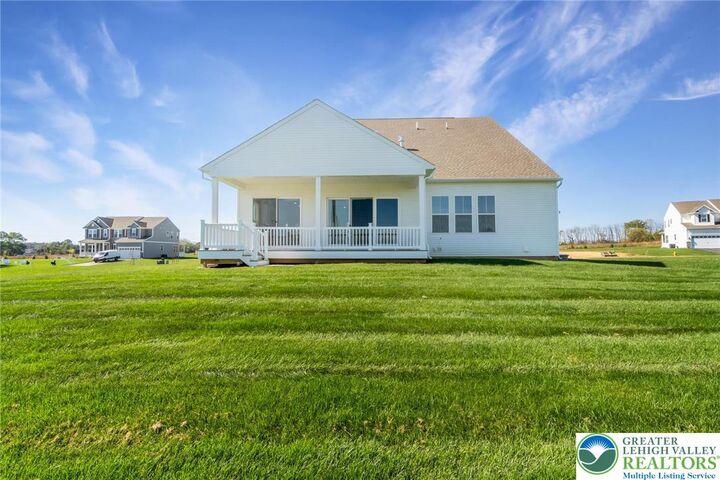 Property Photo:  6844 Smith Court 38/12/0  PA 18017 