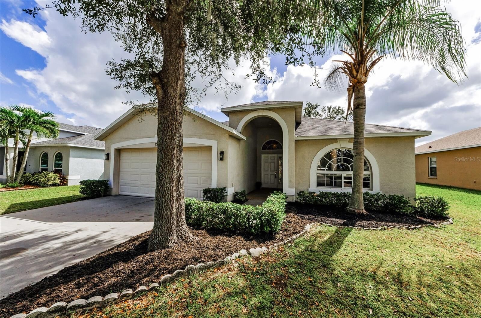 Property Photo: 13561 Fladgate Mark Drive FL 33579