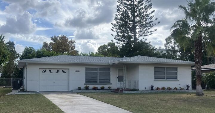 Property Photo:  1559 Barry Road  FL 33756 