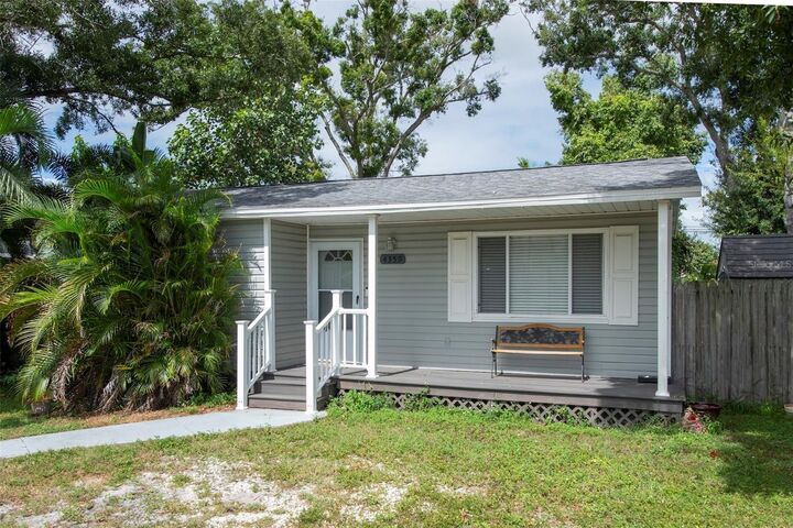 Property Photo: 4359 45th Avenue N FL 33714