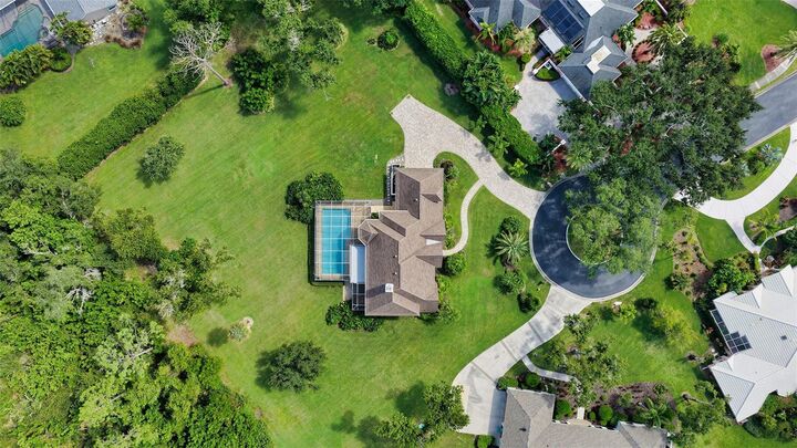 Property Photo: 7401 Hemlock Lane FL 34241