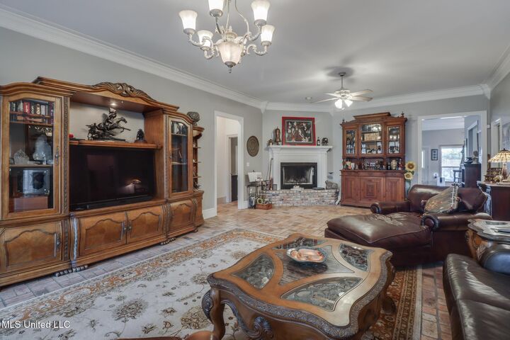 Property Photo:  440 Klondyke Road  MS 39560 