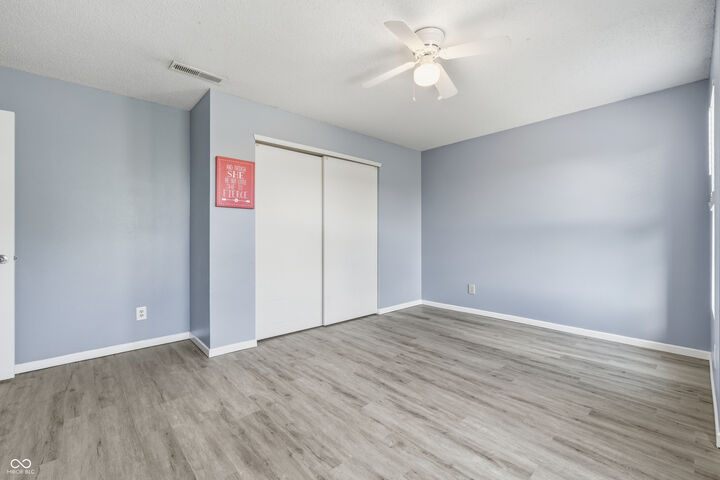 Property Photo: 2258 Bridlewood Drive IN 46131