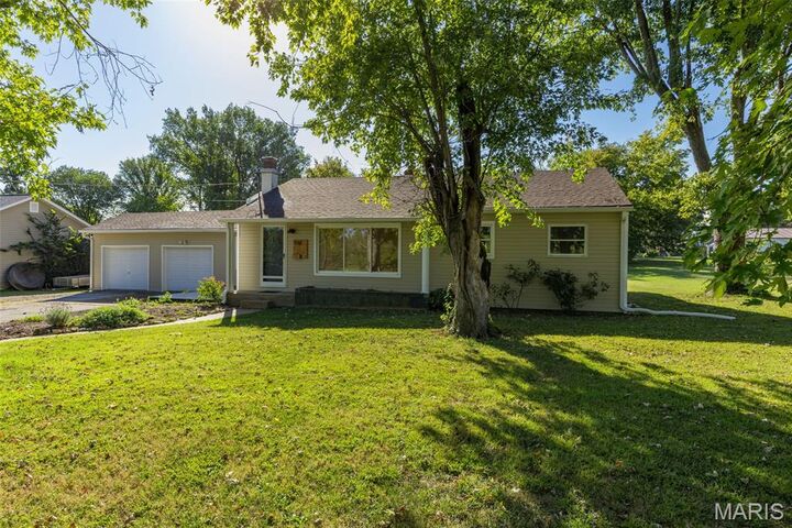 Property Photo: 932 Scenic Drive MO 63048