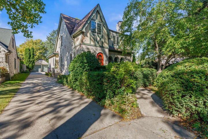 463 N Story Pkwy  Milwaukee WI 53209 photo