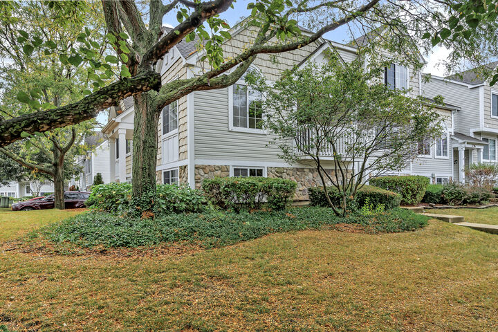 Property Photo: 3130 Cambria Court IL 60503