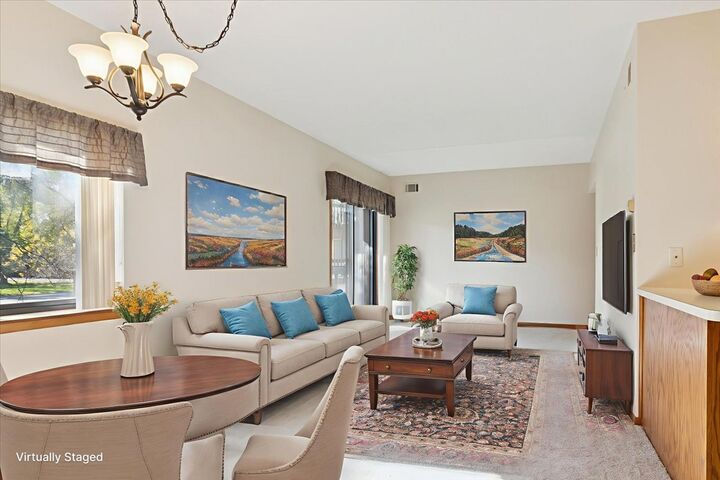 Property Photo:  3119 Ingalls Avenue 2A  IL 60435 