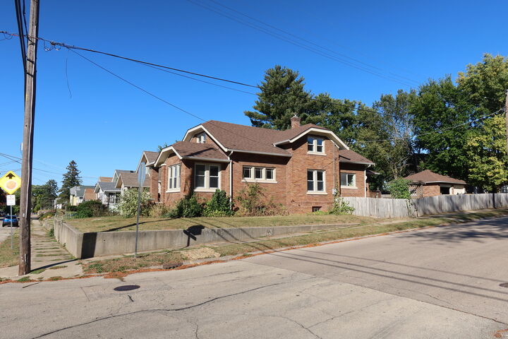 Property Photo: 1126 19th Street IL 61104