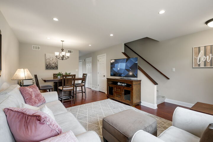 Property Photo:  17438 W Walnut Lane  IL 60031