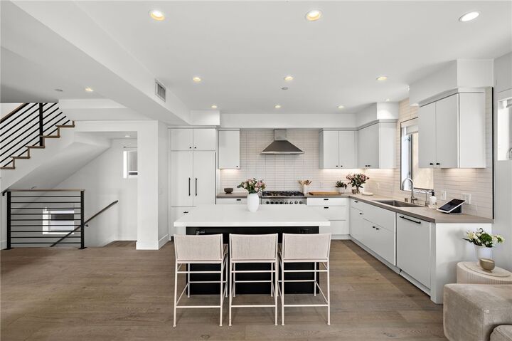 Property Photo: 210 1/2 Orange Street CA 92663
