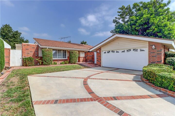 1722 New Hampshire  Costa Mesa CA 92626 photo