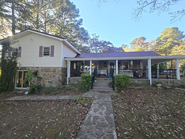 Property Photo:  75 Travis St  TN 37387 