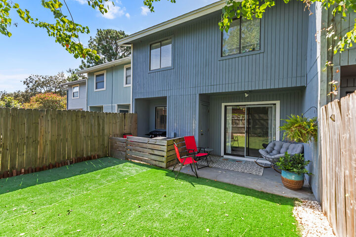 Property Photo: 154 Bayou Drive FL 32541