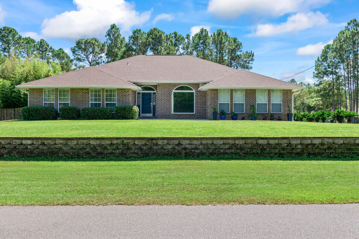 Property Photo: 6985 Flintwood Street FL 32566