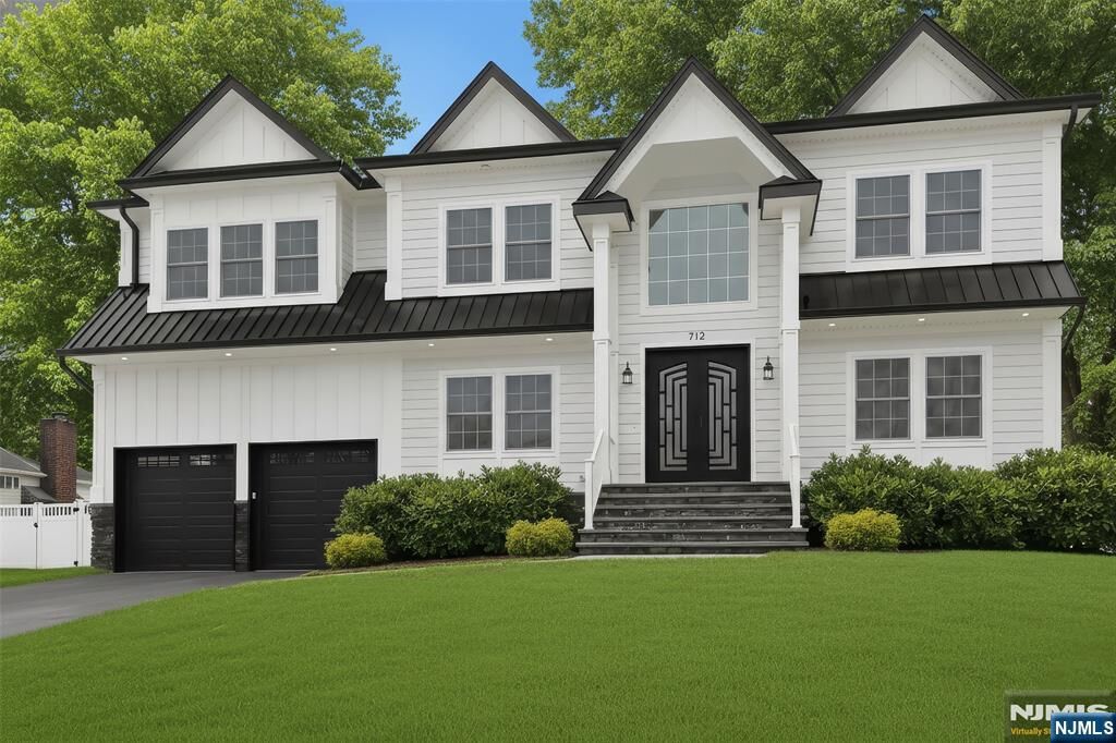 Property Photo:  712 6th Avenue  NJ 07661 