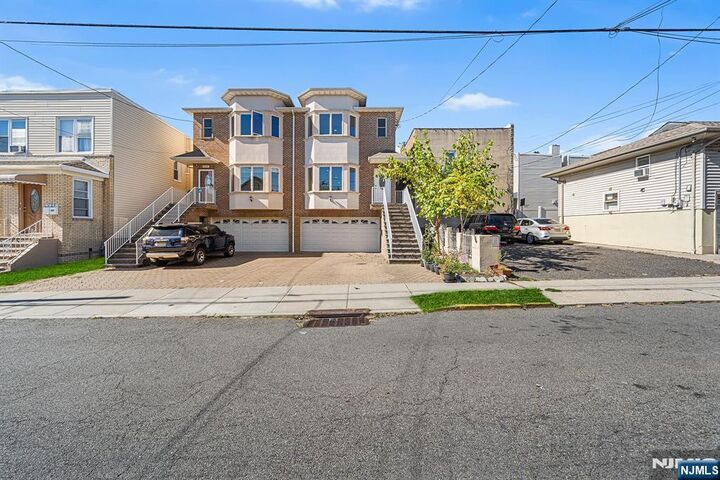 Property Photo:  233 5th Street B  NJ 07022 