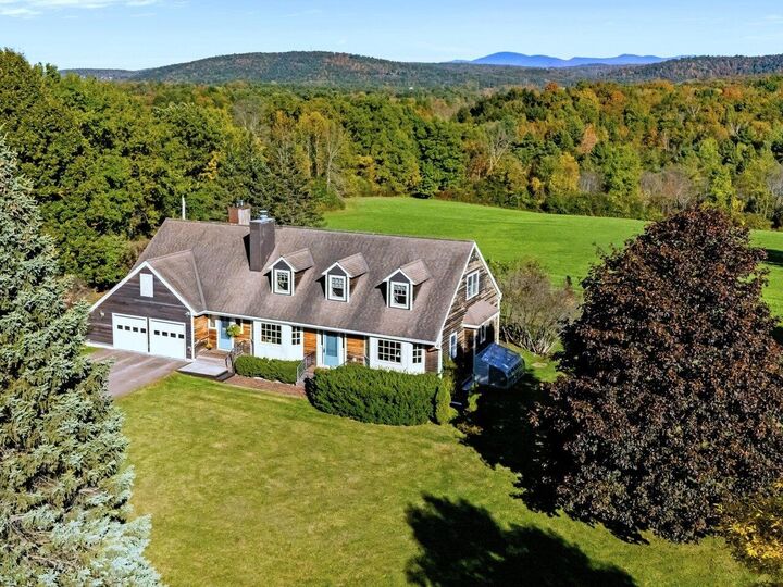 5283 Dorset Street  Shelburne VT 05482 photo