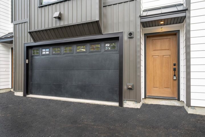 Property Photo: 14B Mohawk Drive NH 03053