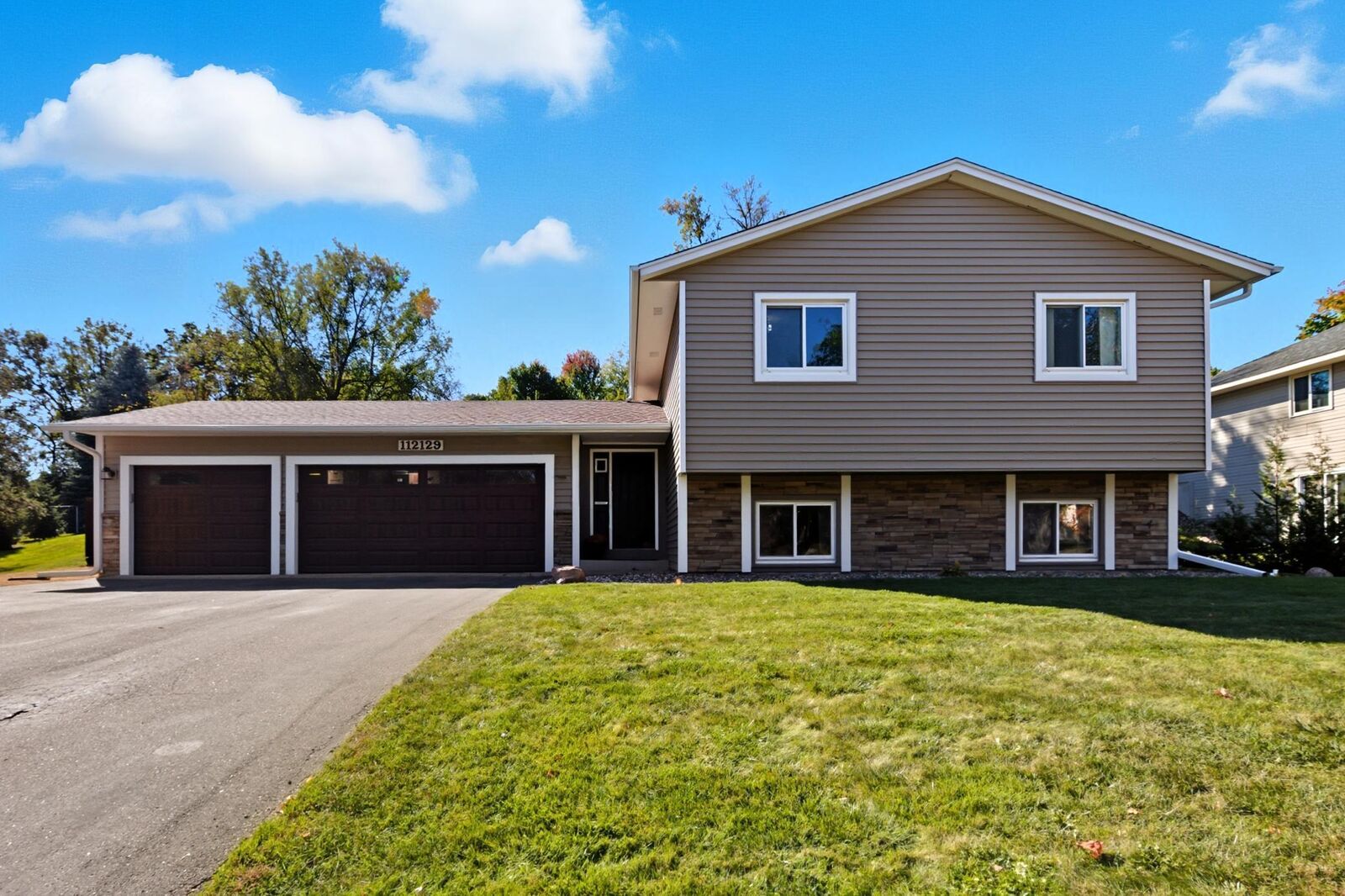 Property Photo: 112129 Haering Lane MN 55318