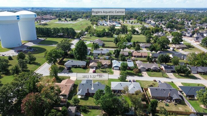 Property Photo:  1811 S 22nd Street  AR 72758 