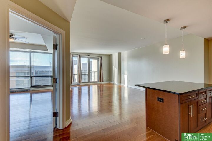 3200 Farnam Court 3610  Omaha NE 68131 photo