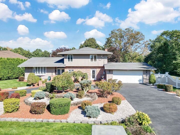 Property Photo: 105 Higher Brook Dr MA 01056