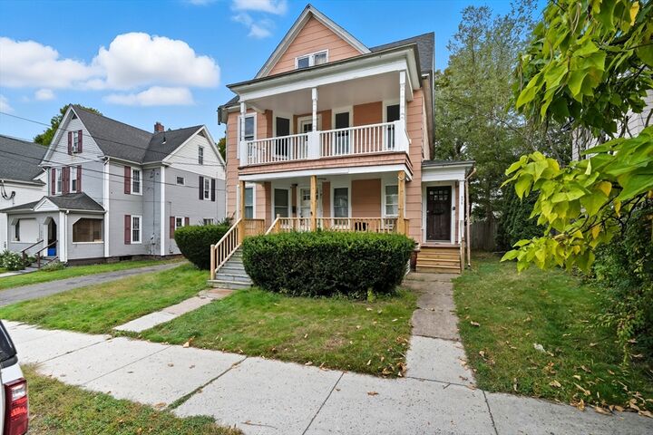 268-270 Sargeant St  Holyoke MA 01040 photo
