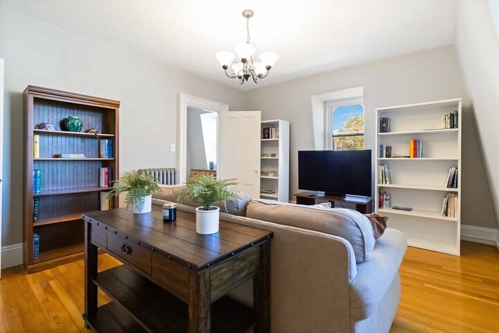 Property Photo:  20 Rockland Ave 3  MA 02148 