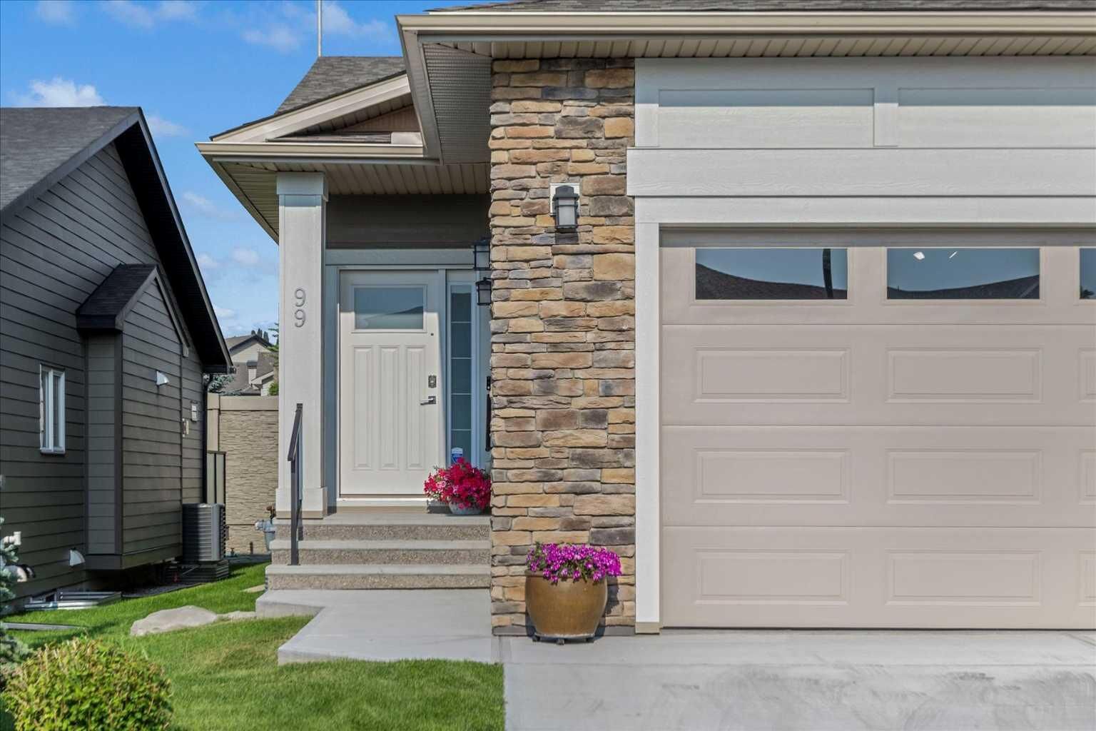 Property Photo: 99 Sierra Morena Manor SW AB T3H 1S9