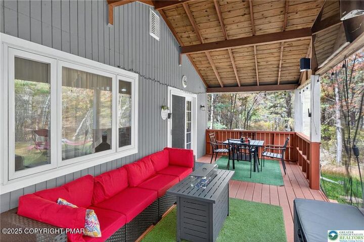 Property Photo: 189 Sage Road PA 18334