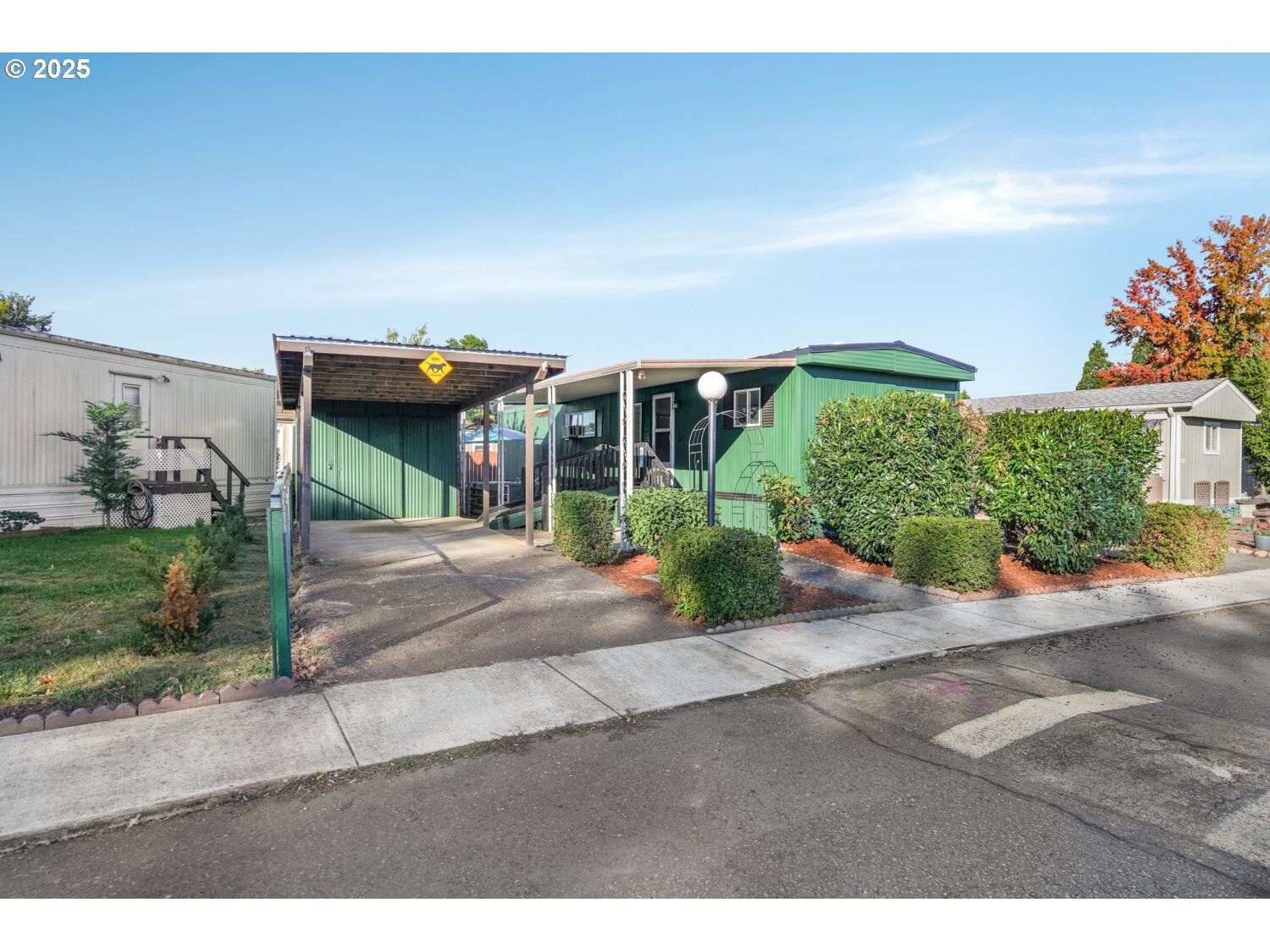 Property Photo:  5355 River Rd N 85  OR 97303 