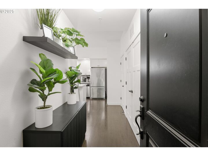 Property Photo:  13875 SW Meridian St  OR 97005