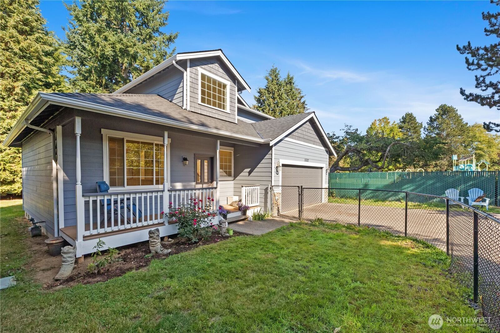 Property Photo: 15327 182nd Avenue SE WA 98272