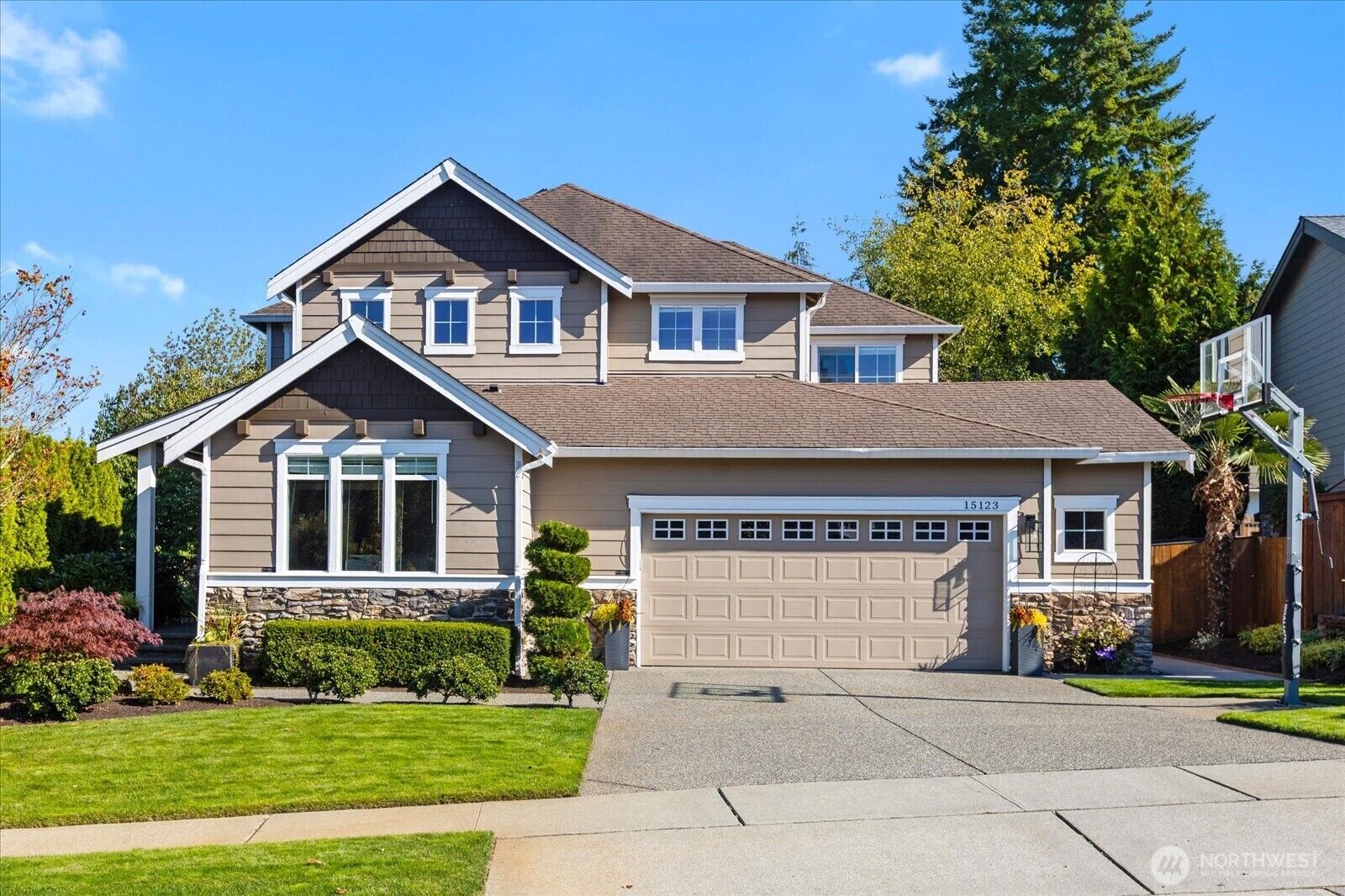 Property Photo: 15123 78th Drive SE WA 98296