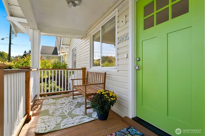 Property Photo: 5006 N Winnifred Street WA 98407