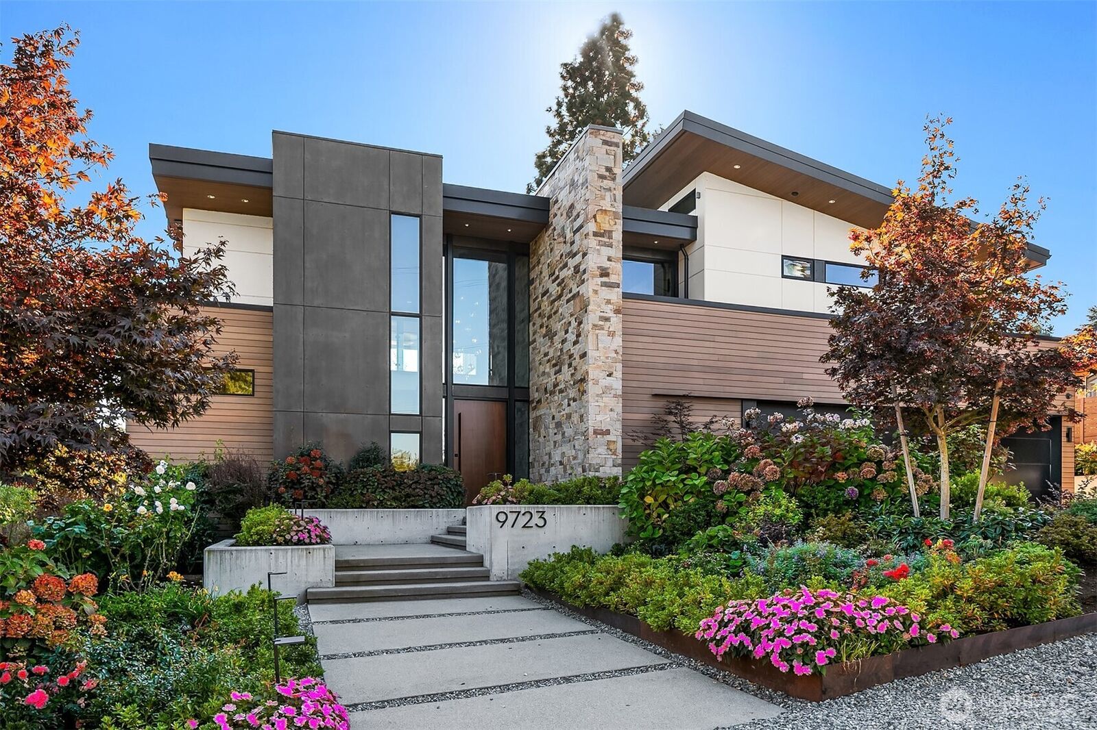 Property Photo: 9723 NE 15th Street WA 98004