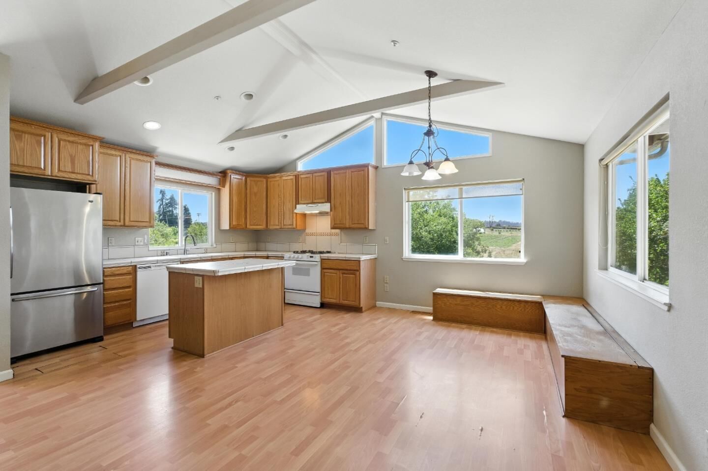 Property Photo: 160 Dizon Court CA 95076