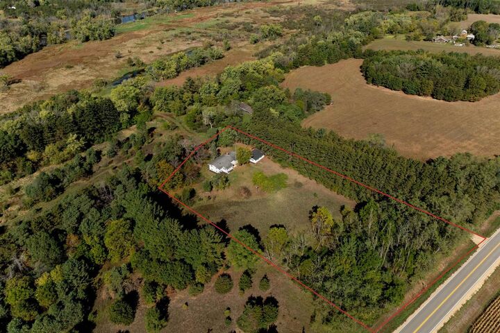 Property Photo:  N5655 County Road T  WI 54968 
