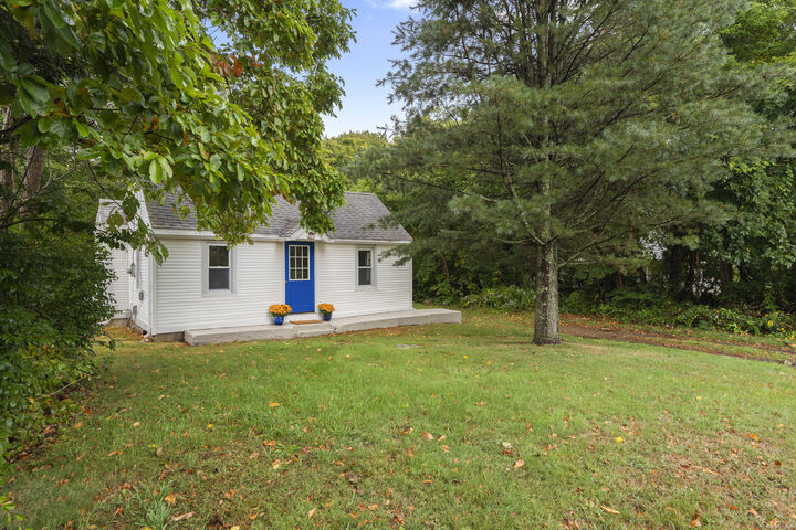 Property Photo: 127 Spithead Road CT 06385