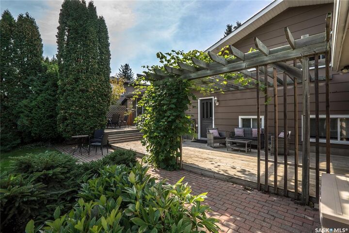Property Photo: 78 Champlin Crescent SK S7H 3R3