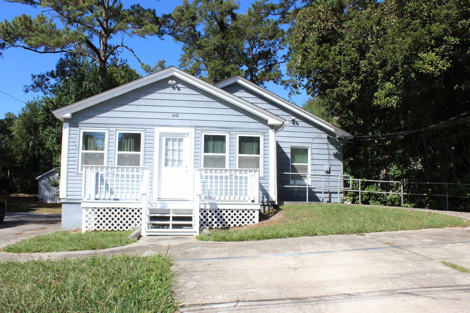 Property Photo: 1416 N Adams Street FL 32303
