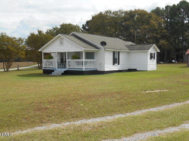 Property Photo: 130 Holland Road NC 27501