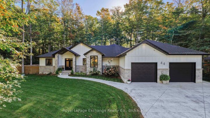 44 Blairs Trail N  Huron-Kinloss ON N2Z 2X3 photo