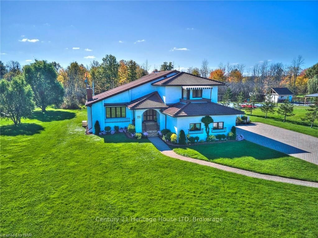 Property Photo:  191 Cairns Crescent  ON L2A 5M4 