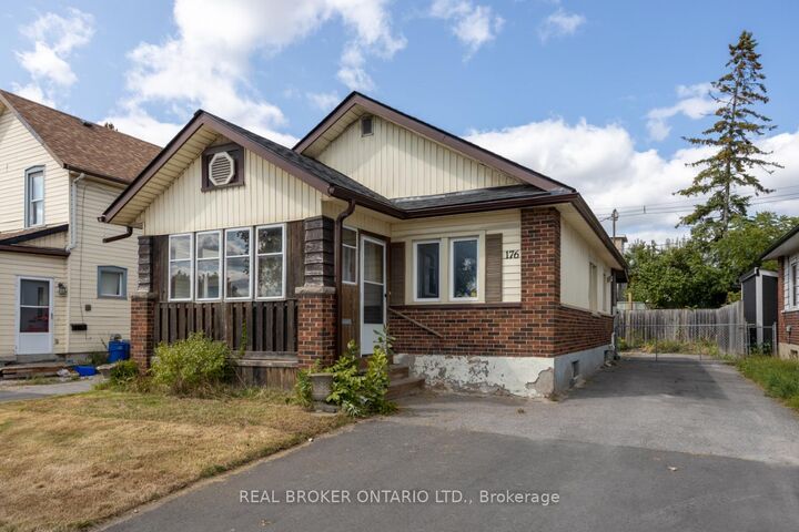 Photo de la propriété: 176 Lansdowne Street W ON K9J 1Y7