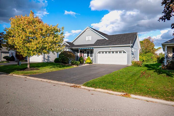 Property Photo:  7 Nesbitt Drive  ON K0K 1H0 