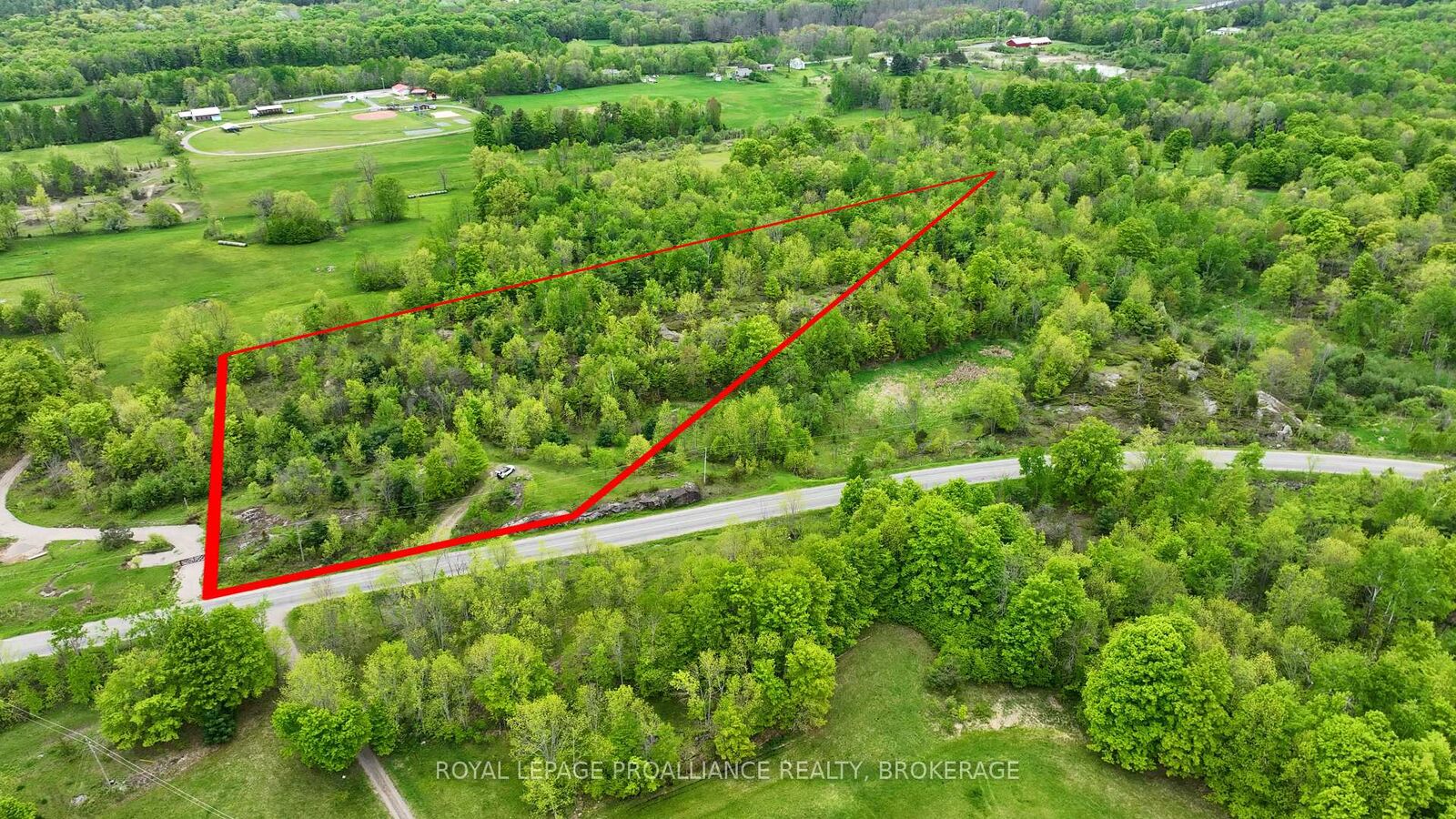 Property Photo:  1147 Long Lake Road  ON K0H 2K0 