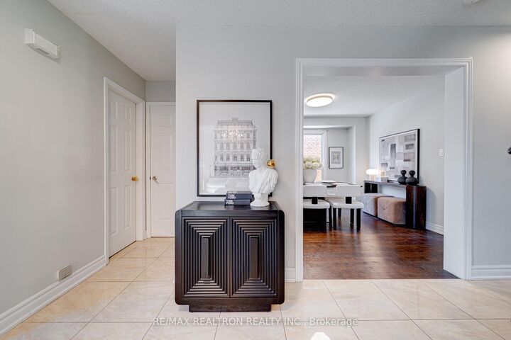 Property Photo:  261 Hollingham Road  ON L3R 8J7
