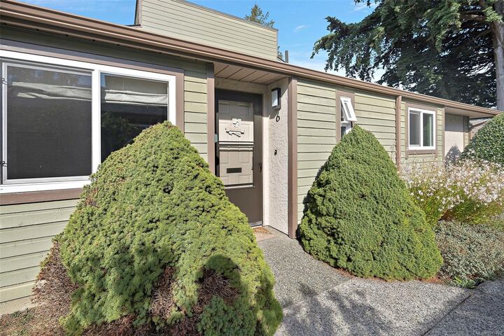 Property Photo:  10008 Third St 6  BC V8L 3B3 