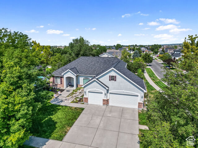 Property Photo:  587 E Corner Canyon Dr  UT 84020 